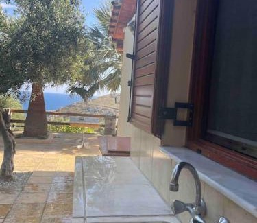 Agios Vasileios House | Souda’s nest