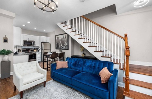 Soulard Apartment | Soulard Gem Dual Master 2BR w/own EnSuites & Deck