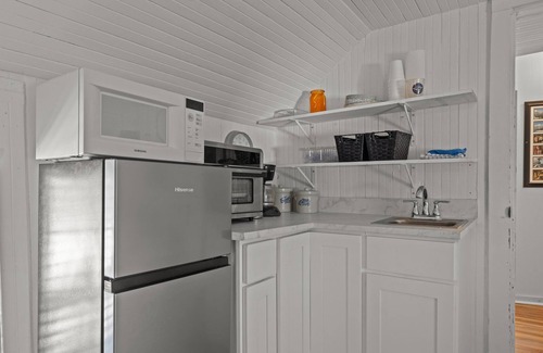 Harkers Island Apartment | Sound Front! "Sound Quarters"