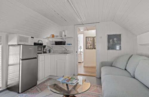 Harkers Island Apartment | Sound Front! "Sound Quarters"