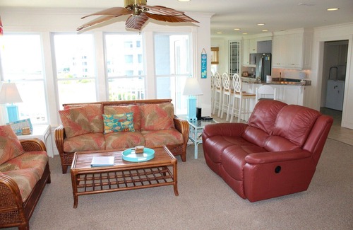 Manteo Condo | Sounds Perfect - Ballast Point Villa 1222 | 30' Slip & Sound-Front!