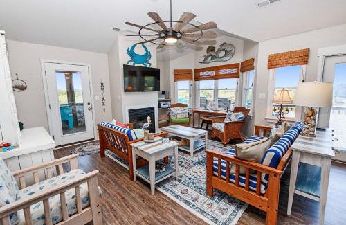 Carova Beach House | Soundside, Canal Front! Water views!, 4x535, The 4x4 Leaf Clover