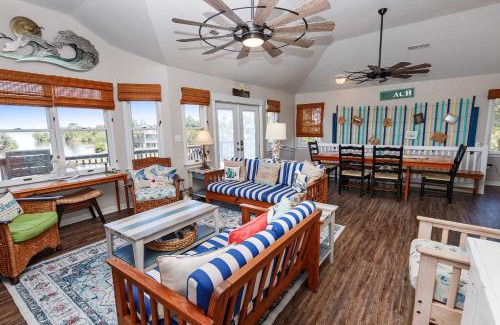 Carova Beach House | Soundside, Canal Front! Water views!, 4x535, The 4x4 Leaf Clover