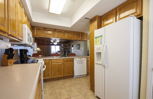 Pensacola Beach Condo | Soundside Holiday Beach Resort