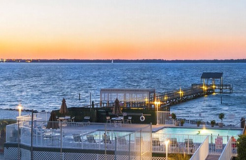 Pensacola Beach Condo | Soundside Holiday Beach Resort