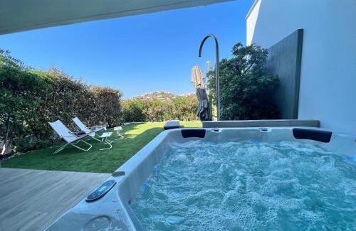 Lavreotiki Villa | Sounio - Waterfront Luxury Spa Villa Pounta Zeza 170 sqm on Private Beach