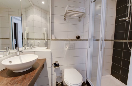 Epinettes Hotel | Source Hotel