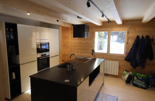 Les Villards-sur-Thones Ski Chalet | Sous les Ecotagnes
