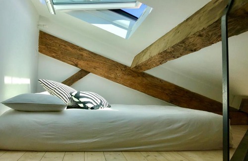 Toulouse East Apartment | ☆ SOUS LES ETOILES ☆