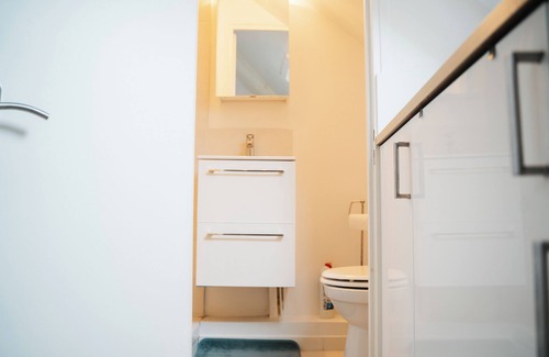 Le Parc Saint-Maur Apartment | Sous Les Etoiles - RER A Champigny - St-Maur - Paris center 20 min away