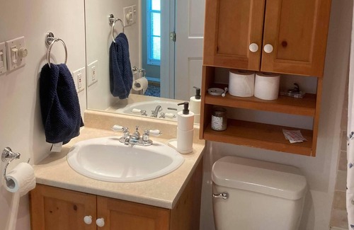 Orford Ski Chalet | Sous les Thuyas Cottage, 5 minutes from the Mont-Orford ski center