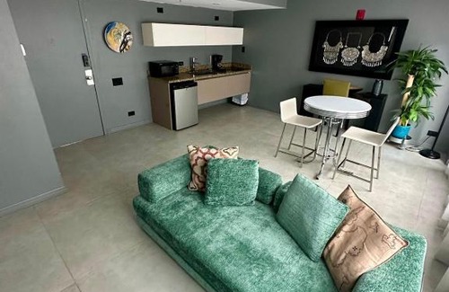 South of Fifth Apartment | South Beach Breeze Stays