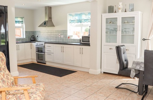 Hook Head Cottage | SOUTH BEACH, family friendly in Duncannon, County Wexford