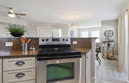 Tybee Island Condo | South Beach Penthouse for 12 with Ocean Views & steps to beach!