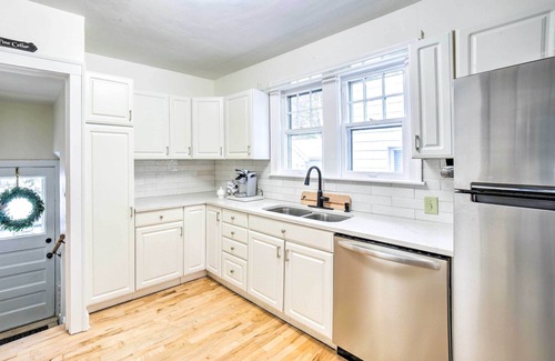 Northshore Triangle House | South Bend Home < 1 Mi to Notre Dame!