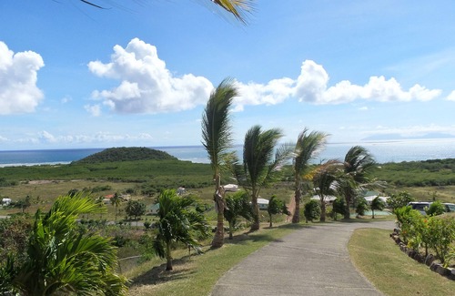 Cades Bay Apartment | South Coast Ocean View Apartments