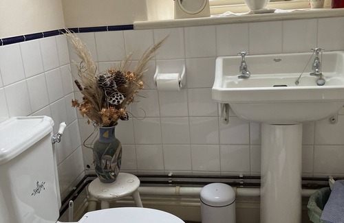 Malmesbury Apartment | South Cotswolds - Rural Retreat