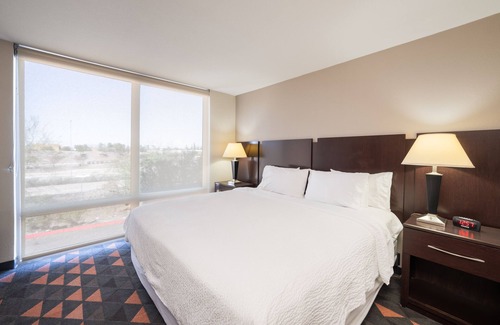 Mesa Hotel | South Country Suites