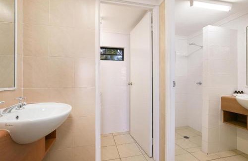 South Gladstone Hotel | South Gladstone Motel