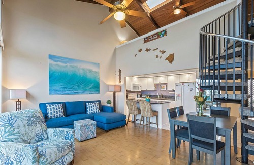 Kihei Condo | South Kihei Ocean & Mountain Views! Steps to Kamaole 1 Beach Park & more!