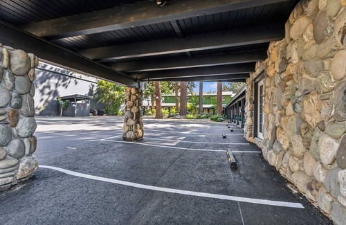 Lakeside Park Apartment | South Lake Chalet #11-New Boutique Suite-Minutes to Heavenly & Lake Tahoe