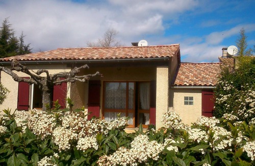 Lourmarin Villa | South Luberon Lourmarin Villa T3 + garden fence 1000m² prox tourist sites
