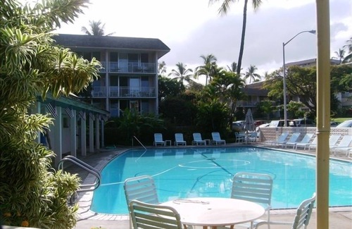 Kihei Condo | South Maui Condo /Hotel n Steps From The Beach