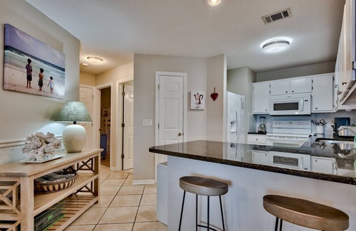 Seagrove Beach Condo | South of 30A/Walk to Beach! Pool and Tennis Courts