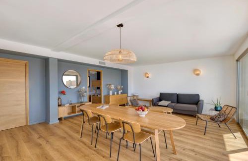 Carnon-Plage Apartment | SOUTH-OF-FRANCE Magnifique T5 avec CLIM, terrasse 30 m2 vue sur mer et barbecue, parking, 40m de la plage