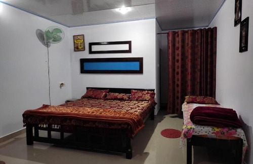 Virarajendrapet House | South point home stay