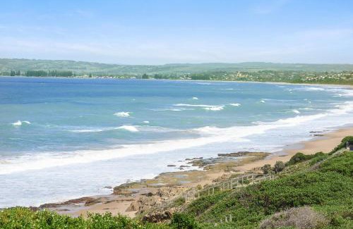 Port Elliot Apartment | South Seas - Port Elliot Beachfront Apt - Wifi