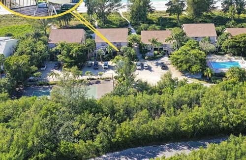 Captiva Condo | South Seas Resort Beach Cottage 1419~ Directly on The Beach! Fabulous!