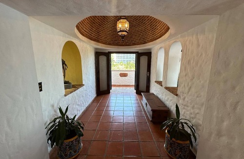 South Shore Hotel Area Villa | South Shore Pearl, Private Pool, Beach, Big Bay View, Value Priced Gem!
