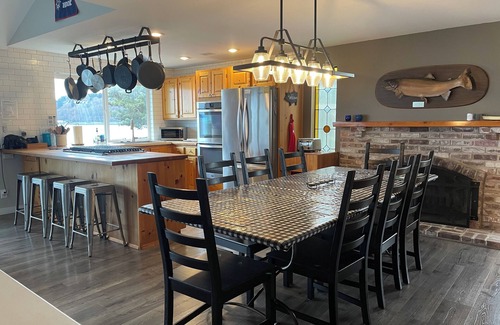 Clinton House | South Whidbey Island - No Bank Waterfront Beach house