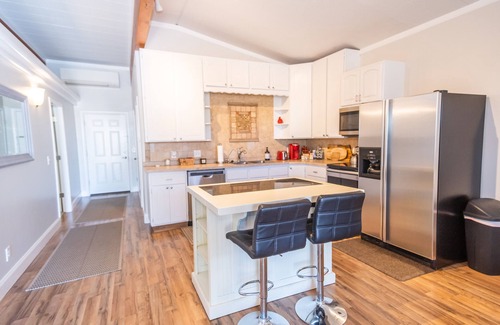 Hildale Hotel | South Zion Inn & Suites