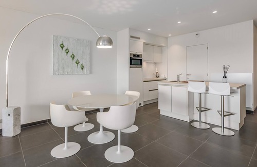 Nieuwpoort Apartment | Southampton 17 0302 + G38