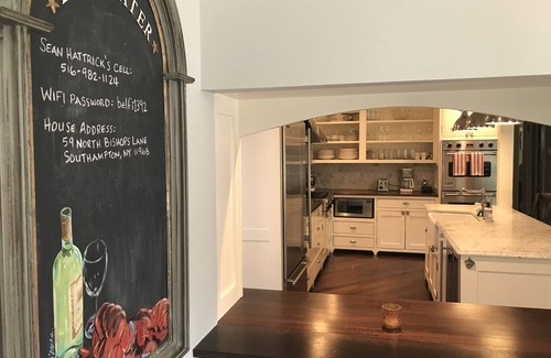 Southampton House | Southampton House South of Highway Perfect for Families