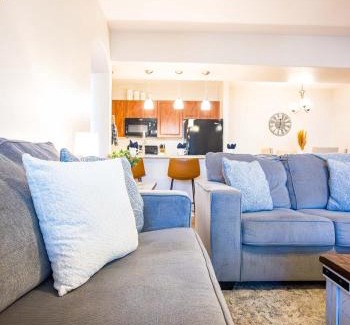 Parkwood Ranch House | Southern #2068 Mesa