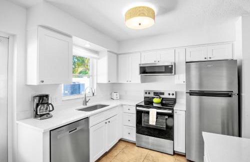 Anna Maria House | Southern Breeze 1