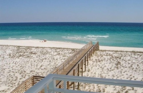 Navarre Beach House | Southern Breeze #6 Gulf Front Townhouse