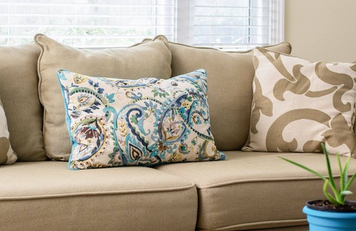 Franklin Cottage | Southern Charm Cottage DOWNTOWN/ Very Clean! Monthly rates also available