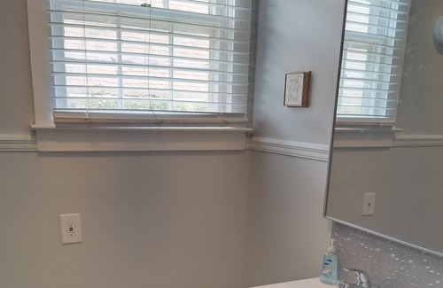Winder Apartment | Southern Comfort 8 Bedroom, 4 1/2 bthr