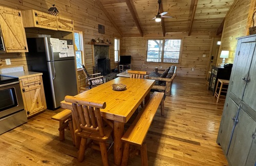 Stanardsville Cabin | Southern Comfort Cabin