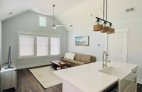 Mount Pleasant Cottage | Southern Escape in Mt. Pleasant, SC – Close to Beaches & Historic Charleston!