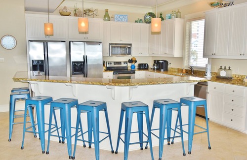 Gulf Shores House | Southern Grace Beachfront Charm Summer SUN-SUN wks plus FREE Activities and Golf