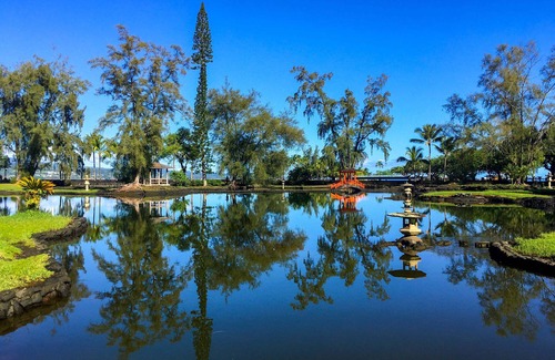 Discovery Harbour Cottage | Southern Most Cottage in the USA with Comfy King Size Bed