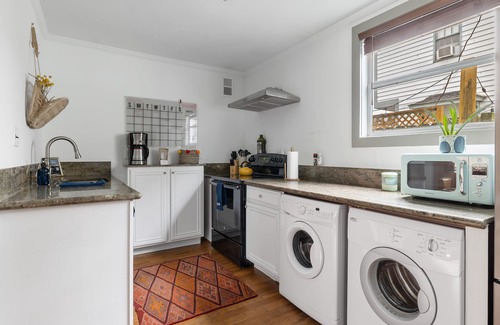 Downtown Charleston Apartment | Southern Shangri-La A | Your Key to Paradise