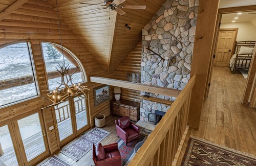 Wapiti House | Southfork Lodge located on the beautiful Southfork of Cody!