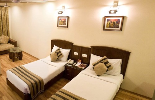 Nehru Place Hotel | Southview Apartment