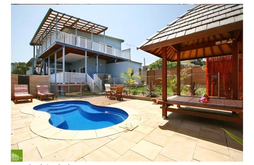 Bulli House | Southview Stop Over room